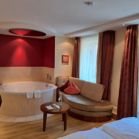 海德克劳派克酒店 4* 埃瑟尔