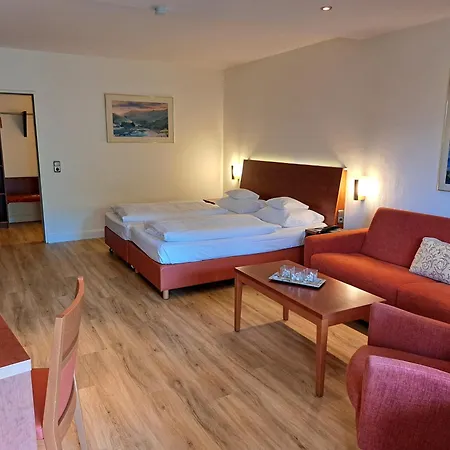 海德克劳派克酒店