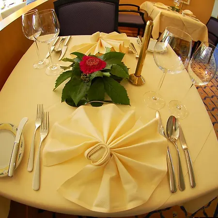 海德克劳派克酒店 埃瑟尔