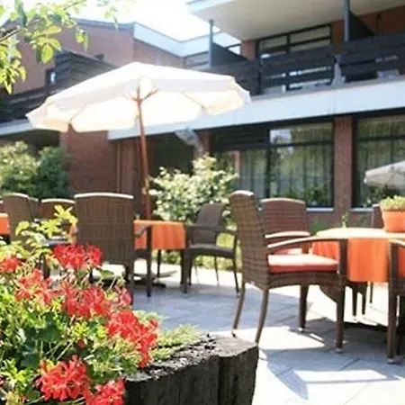 海德克劳派克酒店 4* 埃瑟尔