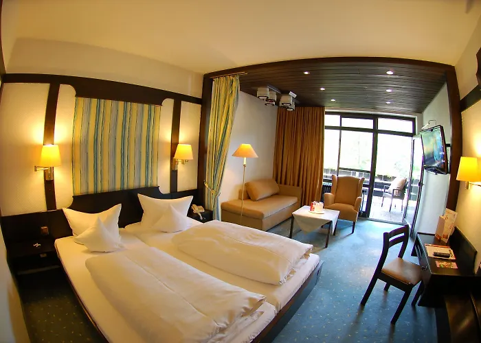 מלון Heide Kroepke 4*