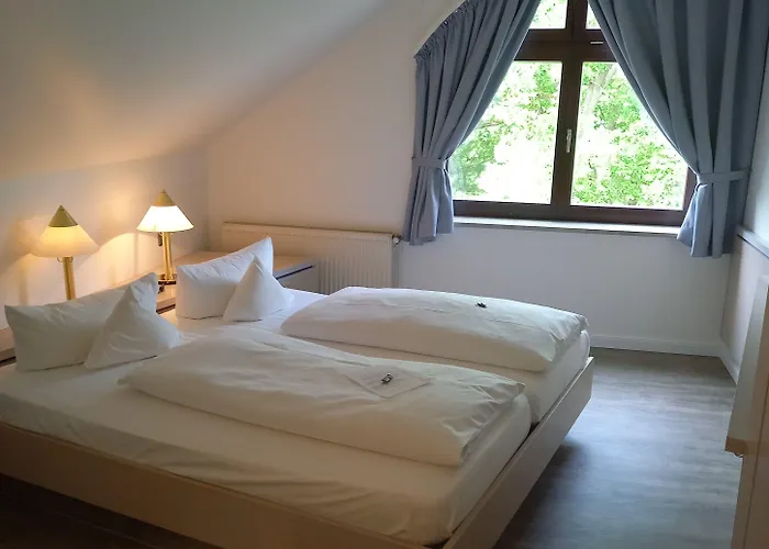 מלון Heide Kroepke 4*