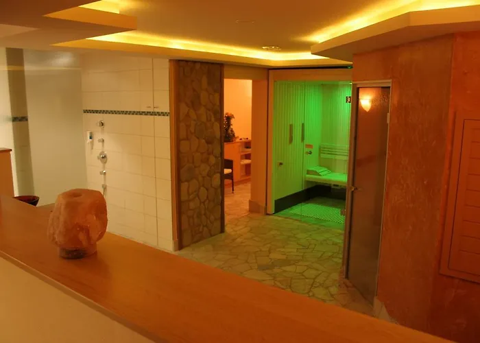 מלון Heide Kroepke 4*